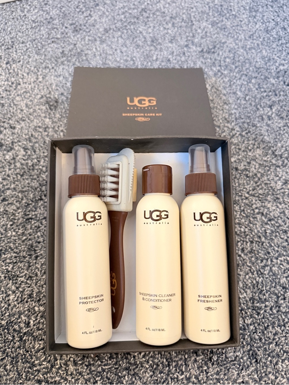 NIB UGG Sheepskin Care kit
